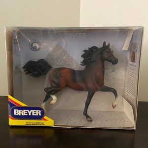 Huckleberry Bay - Model 472